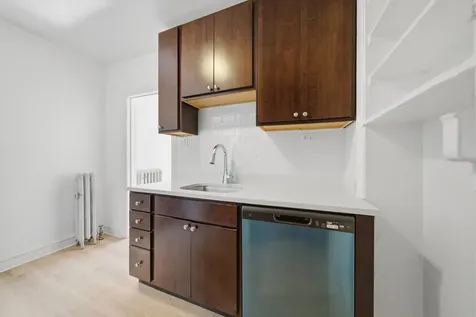 2706 North Spaulding Street Chicago IL 60647