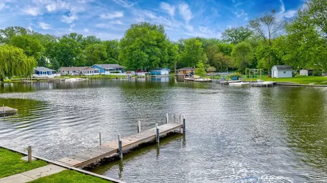 524 Park Avenue Fox Lake IL 60020