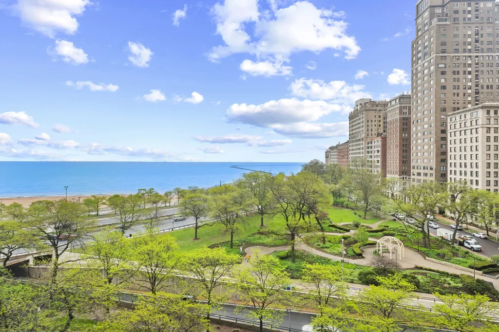 1000 North Lake Shore Drive Chicago IL 60611