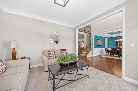 4211 Chinaberry Lane Naperville IL 60564