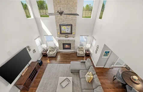 4211 Chinaberry Lane Naperville IL 60564