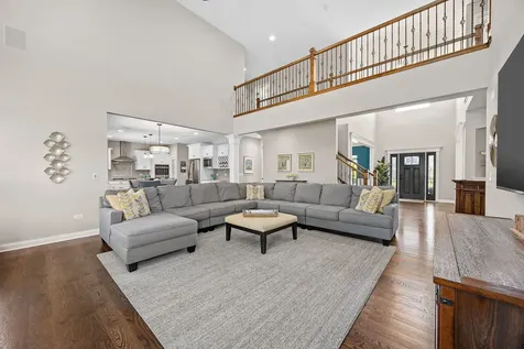 4211 Chinaberry Lane Naperville IL 60564