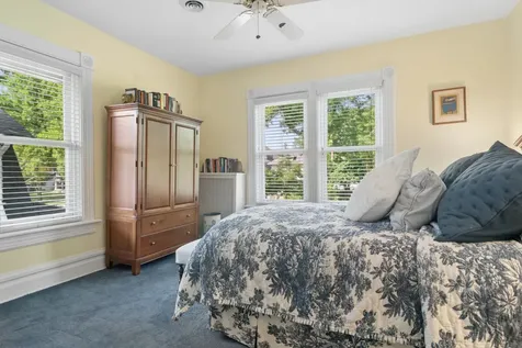 343 Franklin Avenue River Forest IL 60305