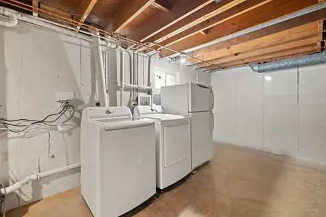 49 King Lane Des Plaines IL 60016