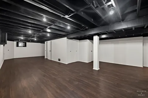 49 King Lane Des Plaines IL 60016