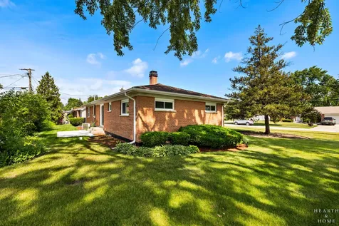 49 King Lane Des Plaines IL 60016