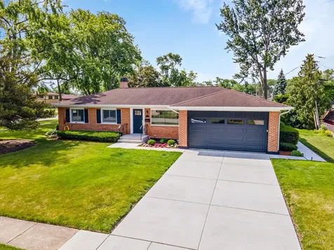 49 King Lane Des Plaines IL 60016