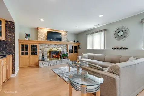 9033 Christina Drive Hickory Hills IL 60457