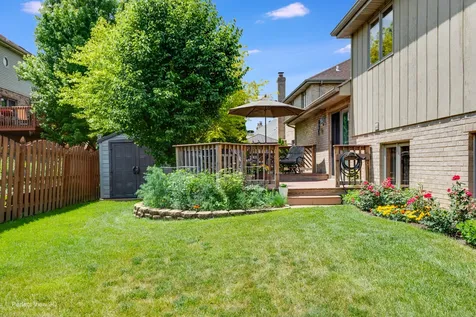 9033 Christina Drive Hickory Hills IL 60457