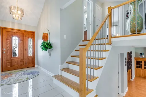 9033 Christina Drive Hickory Hills IL 60457