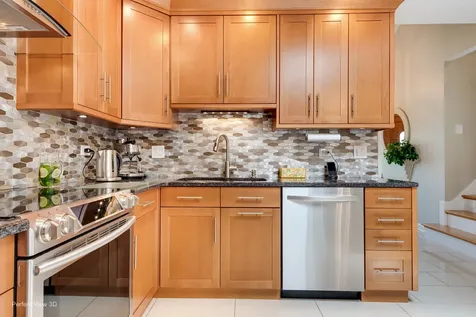 9033 Christina Drive Hickory Hills IL 60457
