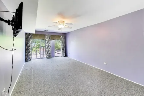 382 Kelburn Road Deerfield IL 60015