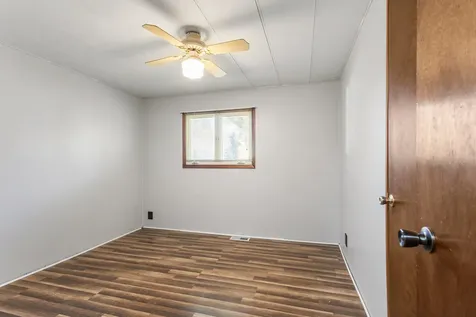 709 West Park Street Thomasboro IL 61878