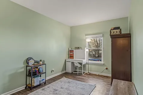 31696 North Borre Drive Lakemoor IL 60051