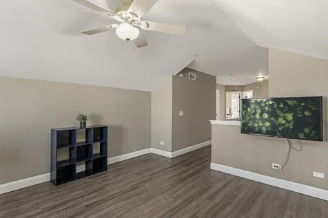 31696 North Borre Drive Lakemoor IL 60051