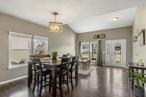 31696 North Borre Drive Lakemoor IL 60051