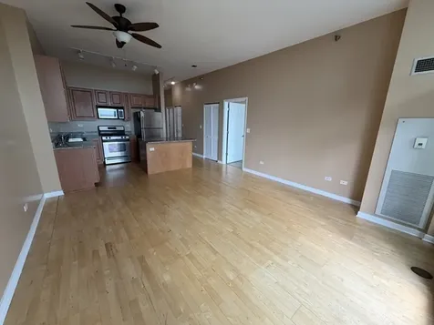 1600 South Indiana Avenue Chicago IL 60616