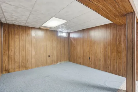 8112 7TH Street W Rock Island IL 61201