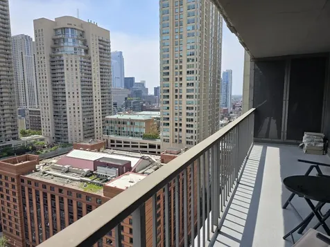 10 East Ontario Street Chicago IL 60611