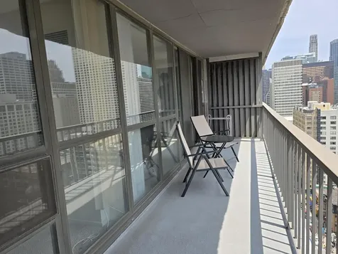 10 East Ontario Street Chicago IL 60611