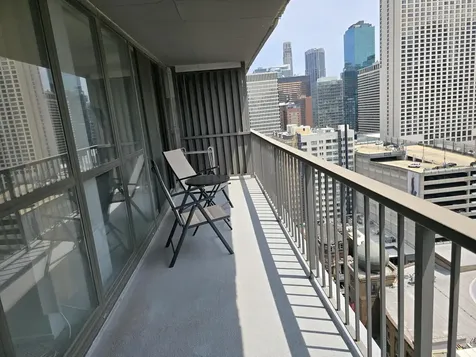 10 East Ontario Street Chicago IL 60611