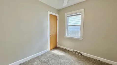 15031 Hamlin Avenue Midlothian IL 60445