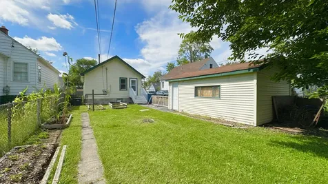 15031 Hamlin Avenue Midlothian IL 60445