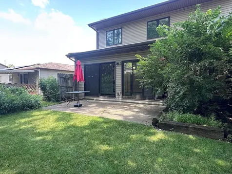 3305 Halifax Drive Champaign IL 61822