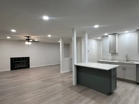 3305 Halifax Drive Champaign IL 61822