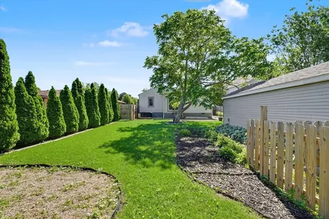 609 South Sangamon Avenue Gibson City IL 60936