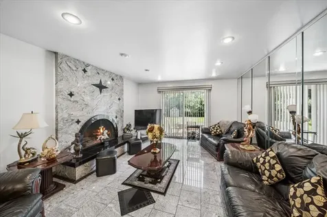 823 Tenuta Court Olympia Fields IL 60461