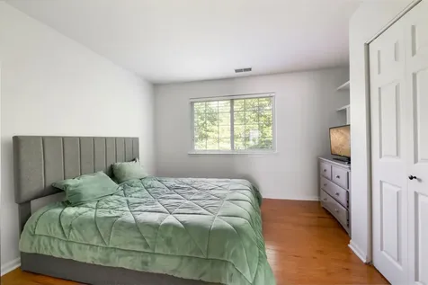 1653 Waterford Road North Aurora IL 60542
