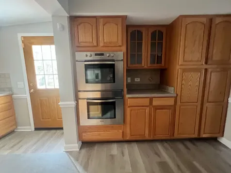 16230 76TH Avenue Tinley Park IL 60477