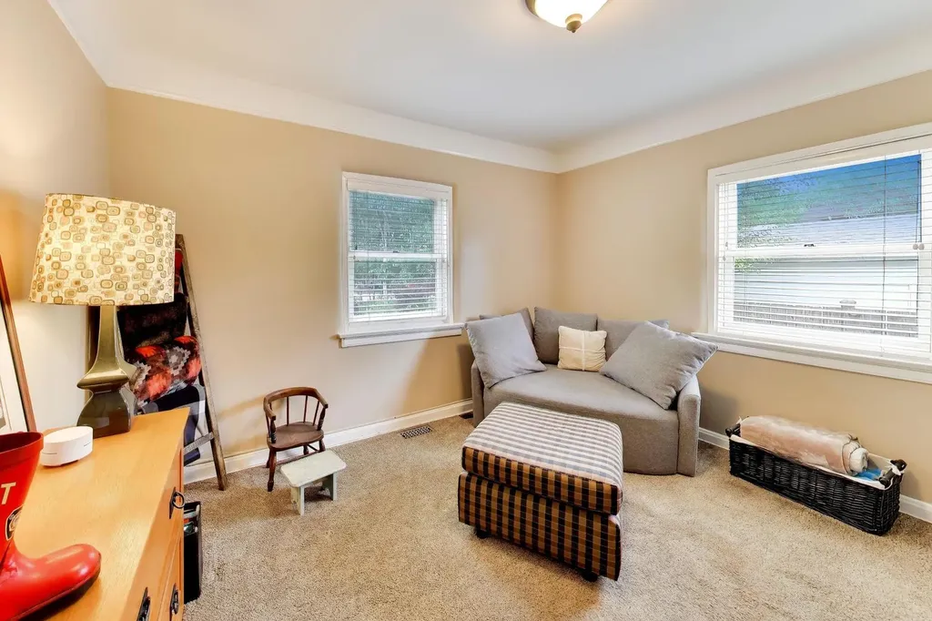 124 Lockerbie Lane Wilmette IL 60091