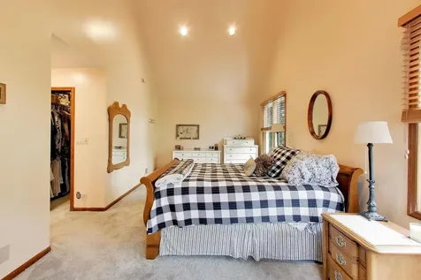 124 Lockerbie Lane Wilmette IL 60091