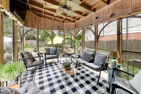 124 Lockerbie Lane Wilmette IL 60091