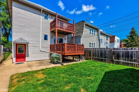 5837 West Peterson Avenue Chicago IL 60646