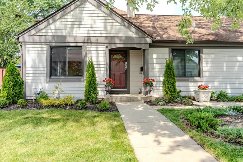 1260 Franklin Lane Buffalo Grove IL 60089