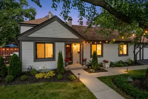 1260 Franklin Lane Buffalo Grove IL 60089