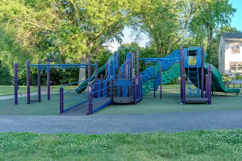 1260 Franklin Lane Buffalo Grove IL 60089