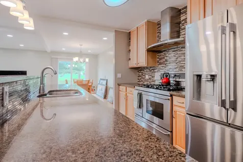 1260 Franklin Lane Buffalo Grove IL 60089