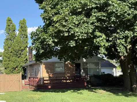 344 East Parallel Street Palatine IL 60067