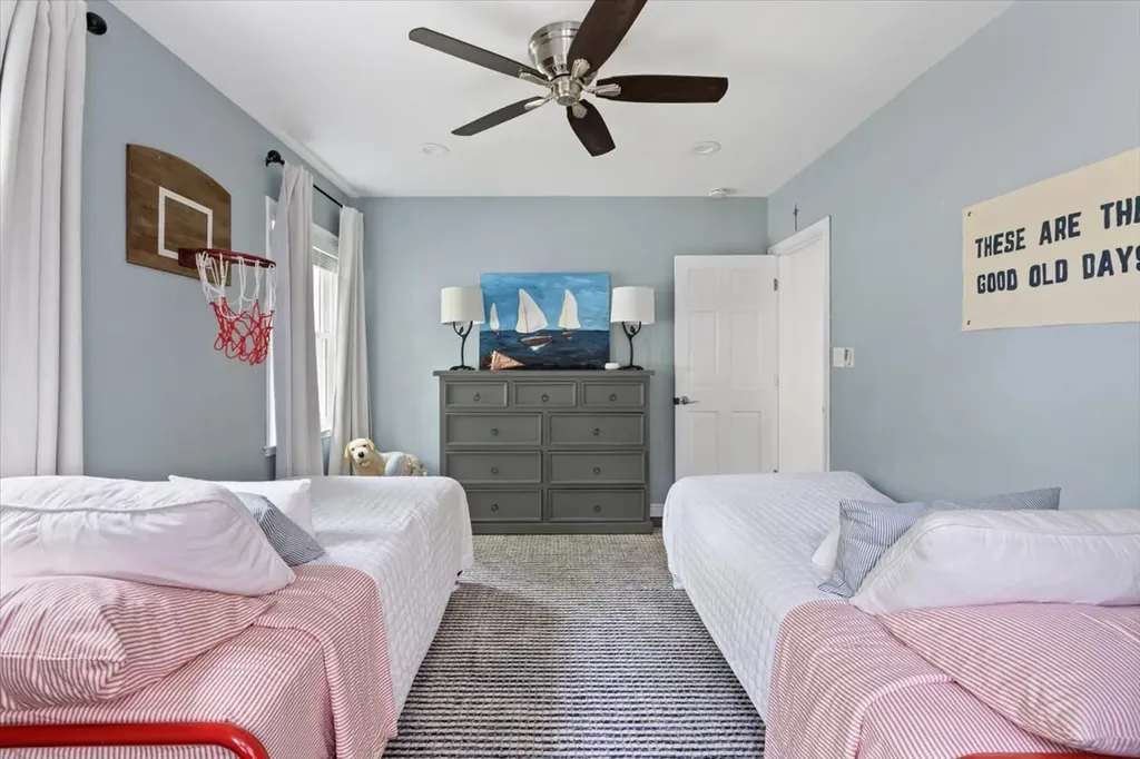 131 Joyce Place Park Ridge IL 60068