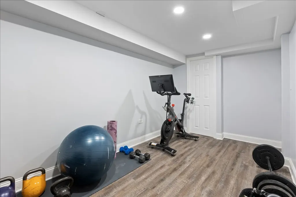 131 Joyce Place Park Ridge IL 60068