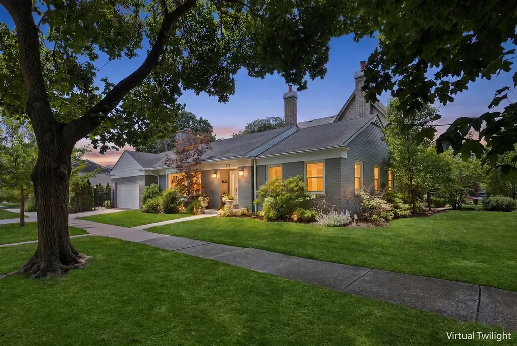 131 Joyce Place Park Ridge IL 60068