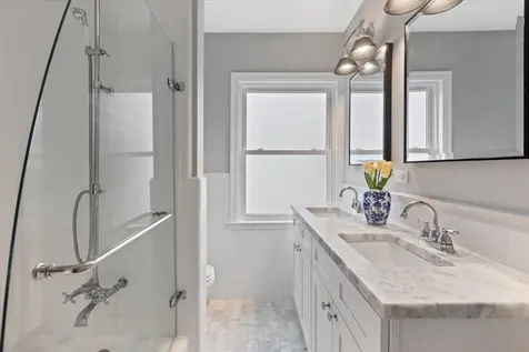 131 Joyce Place Park Ridge IL 60068