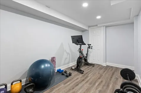 131 Joyce Place Park Ridge IL 60068