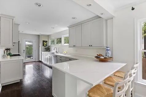 131 Joyce Place Park Ridge IL 60068