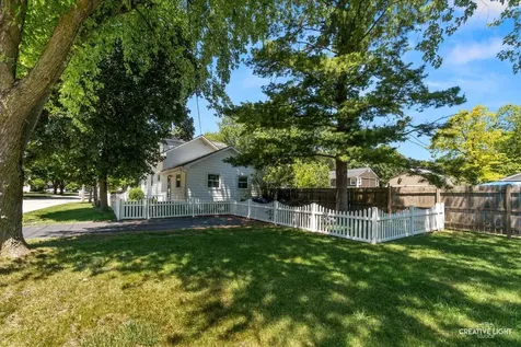 701 Edison Street Geneva IL 60134