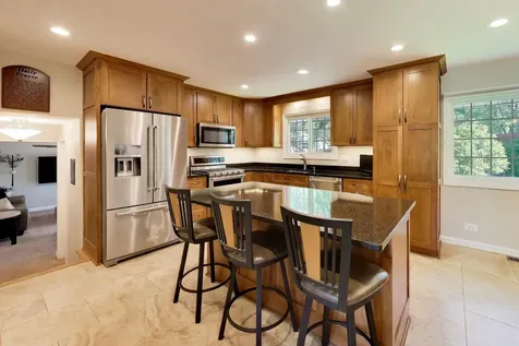 918 East Patten Drive Palatine IL 60074
